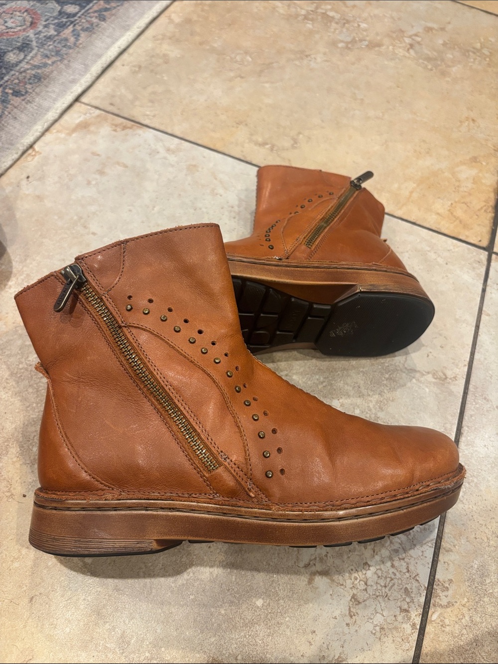 Naot Tan/Brown Leather Chukka Zip Boots size 37 chamel color - Picture 14 of 15